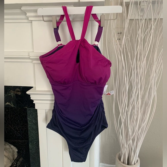 Lands end swimsuit tummy control - Picture 2 of 7